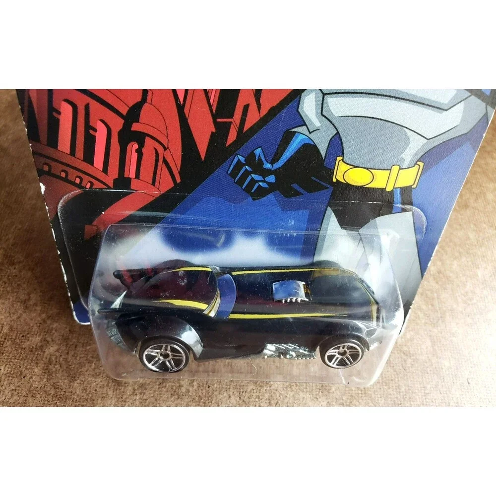 2014 Hot Wheels THE BATMAN BATMOBILE Black 75 YEARS OF BATMAN SERIES #03/08 1:64